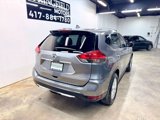Used 2017 Nissan Rogue SV image 3