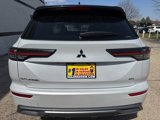 New 2025 Mitsubishi Outlander SEL image 5
