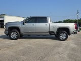 Used 2024 Chevrolet Silverado 2500 High Country w/ High Country Premium Package image 2