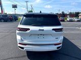 Used 2024 Jeep Grand Cherokee L Summit w/ Luxury Tech Group V image 4