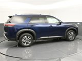 New 2025 Nissan Pathfinder SL image 3