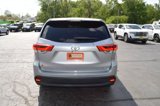 Used 2018 Toyota Highlander LE image 4