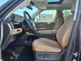 New 2025 INFINITI QX80 Luxe image 3
