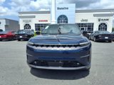 New 2025 Jeep Wagoneer Limited image 2
