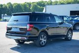 Used 2024 Ford Expedition Limited image 5
