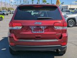 Used 2021 Jeep Grand Cherokee Laredo image 3