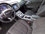 Used 2015 Chrysler 200 Limited w/ Convenience Group image 5