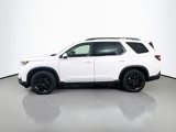 New 2025 Honda Pilot Touring image 4