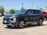 New 2025 Mitsubishi Outlander SE image 2