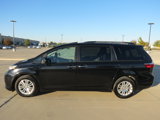 Used 2016 Toyota Sienna XLE image 3