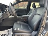 New 2025 Toyota Crown Platinum image 3