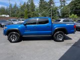 Used 2017 Toyota Tacoma TRD Off-Road w/ Premium & Technology Package image 4