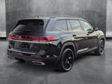 New 2025 Volkswagen Atlas SE image 2
