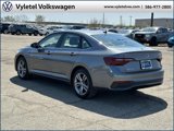 Used 2023 Volkswagen Jetta SE image 4