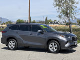 Used 2022 Toyota Highlander LE image 3