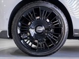 New 2025 Land Rover Range Rover Autobiography image 4