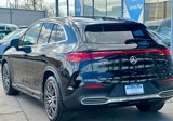 Used 2023 Mercedes-Benz EQE 500 4MATIC SUV w/ Exclusive Trim Package image 3