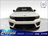 New 2025 Jeep Grand Cherokee Altitude image 2