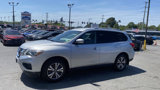 Used 2019 Nissan Pathfinder S image 2