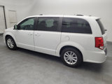 Used 2019 Dodge Grand Caravan SXT image 3