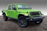 New 2025 Jeep Gladiator Sport image 2