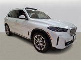 Used 2024 BMW X5 xDrive40i w/ Premium Package image 3