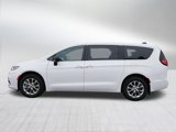 New 2025 Chrysler Pacifica Select w/ Uconnect Theater Family Group image 4
