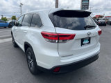 Used 2019 Toyota Highlander FWD V6 image 3