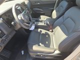 New 2025 Nissan Pathfinder SL image 6