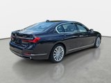 Certified 2022 BMW 740i w/ Premium Package image 5