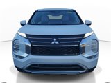 New 2025 Mitsubishi Outlander SE image 2