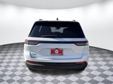 New 2025 Jeep Grand Cherokee Laredo image 4