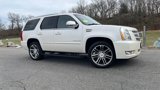 Used 2013 Cadillac Escalade Premium image 5