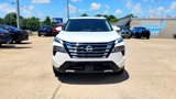Used 2024 Nissan Rogue Platinum w/ Platinum Premium Package image 2