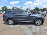 Certified 2022 Ford Explorer XLT w/ Class IV Trailer Tow Package image 6