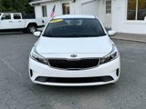 Used 2017 Kia Forte LX image 2