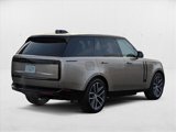 New 2025 Land Rover Range Rover SE image 2