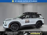 New 2025 Mitsubishi Outlander AWD image 3