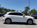 Used 2022 Audi Q5 e Premium w/ Convenience Package image 4