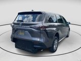Used 2023 Toyota Sienna LE image 5
