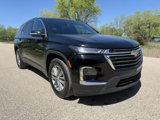 Used 2022 Chevrolet Traverse LT image 2