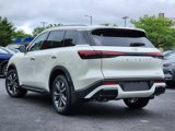 New 2025 INFINITI QX60 Luxe image 2
