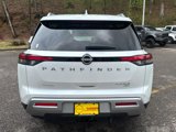 New 2025 Nissan Pathfinder Platinum image 5