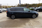 Used 2021 Chrysler Pacifica Touring-L image 4