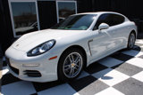 Used 2016 Porsche Panamera 4 Edition image 4