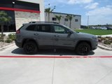 Used 2023 Jeep Cherokee Altitude Lux image 2