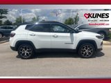 Used 2024 Jeep Compass Limited image 4