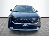 New 2025 Kia Carnival image 2