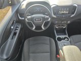 Used 2024 GMC Terrain SLE w/ Driver Convenience Package image 5