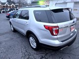 Used 2018 Ford Explorer XLT w/ Equipment Group 201A image 4